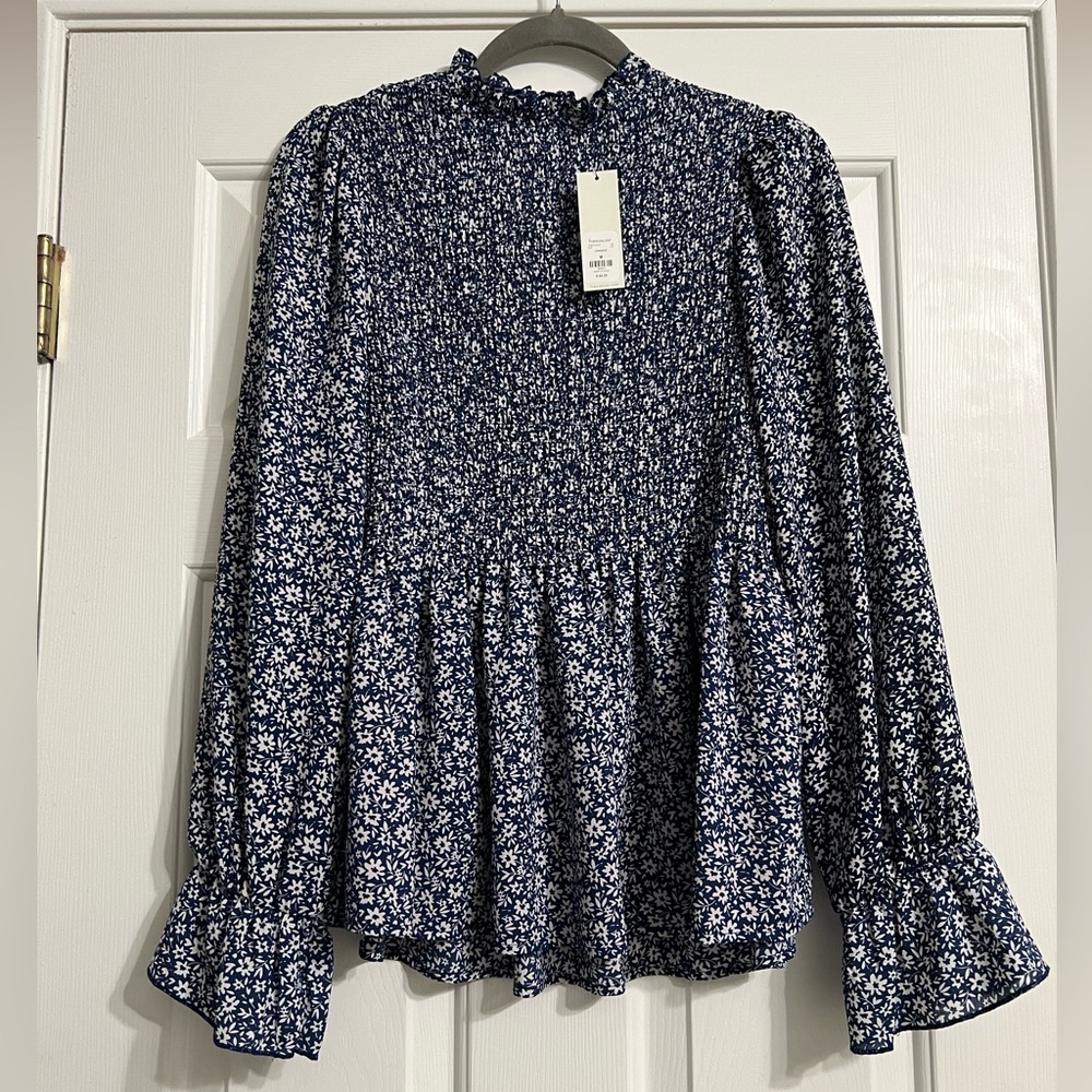 Francesca’s, brand new, navy floral blouse